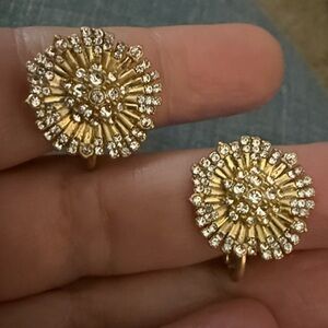 Vintage Vendôme Gold Tone Rhinestone Sunburst Screw-Back/Clip Earrings Signed V
